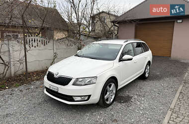 Универсал Skoda Octavia 2013 в Дубно