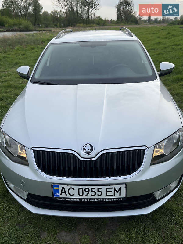 Универсал Skoda Octavia 2016 в Луцке фото 4 Универсал Skoda Octavia 2016 в Луцке