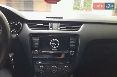 Универсал Skoda Octavia 2016 в Луцке