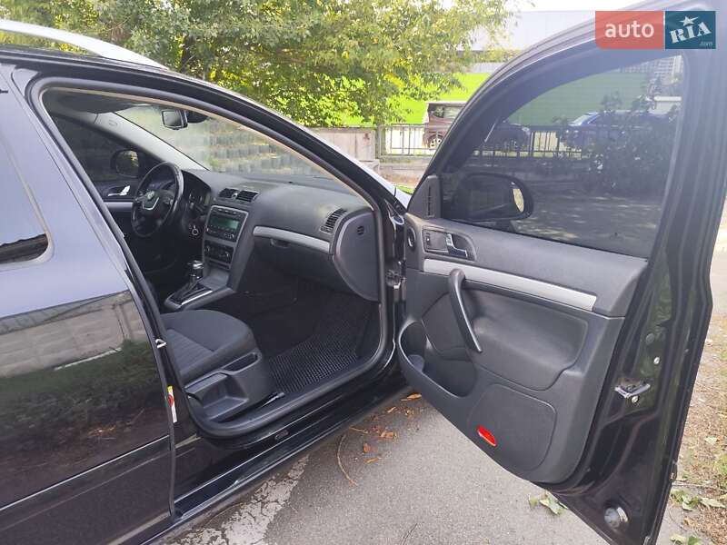 Универсал Skoda Octavia 2009 в Овруче фото 28 Универсал Skoda Octavia 2009 в Овруче