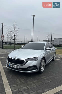 Лифтбек Skoda Octavia 2021 в Мукачево