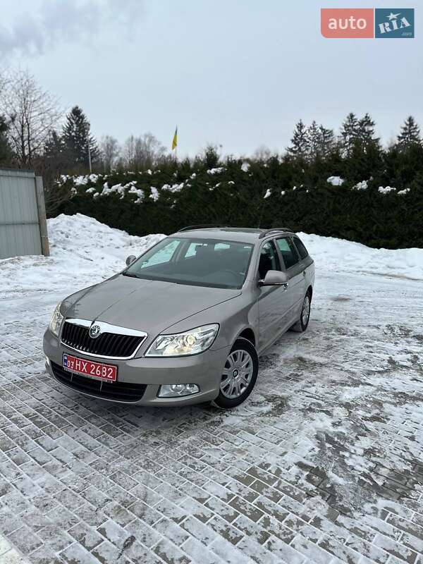 Универсал Skoda Octavia 2011 в Луцке