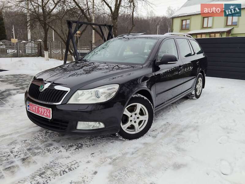 Универсал Skoda Octavia 2012 в Ровно