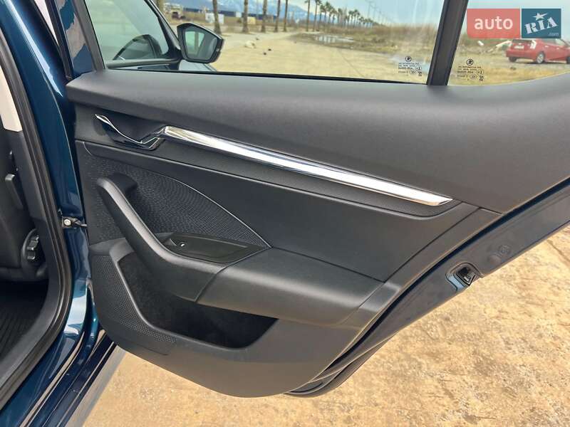Лифтбек Skoda Octavia 2020 в Киеве фото 24 Лифтбек Skoda Octavia 2020 в Киеве