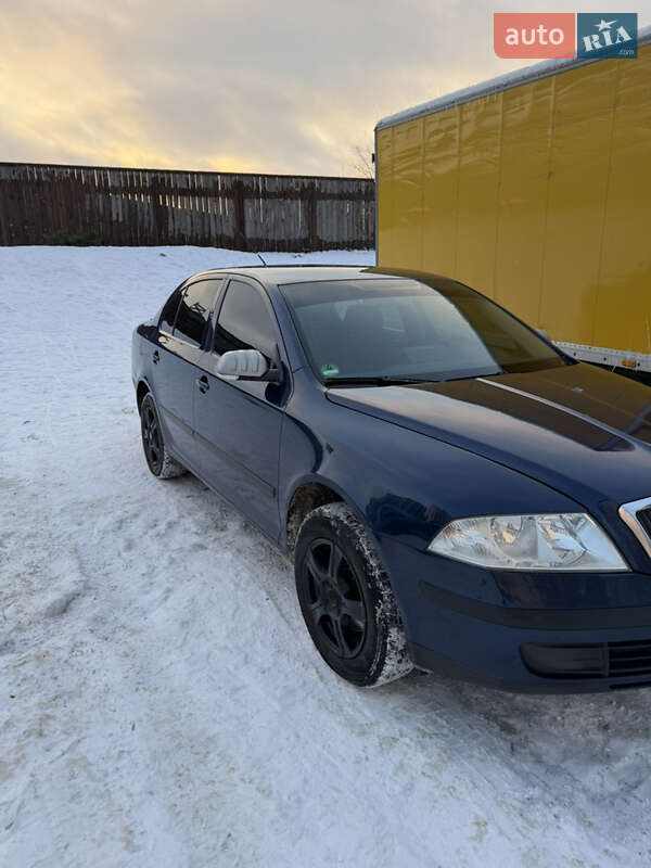 Лифтбек Skoda Octavia 2008 в Умани