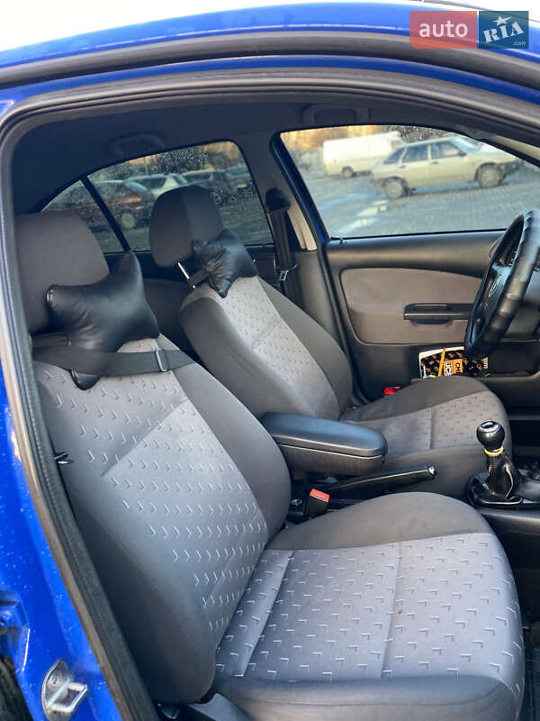 Лифтбек Skoda Octavia 2008 в Ужгороде