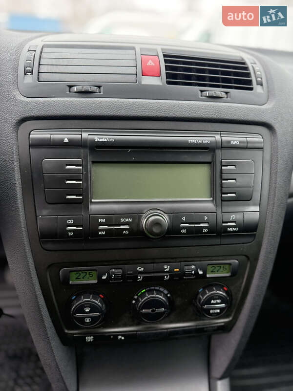 Универсал Skoda Octavia 2006 в Нововолынске