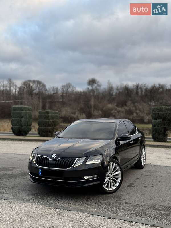 Лифтбек Skoda Octavia 2018 в Запорожье