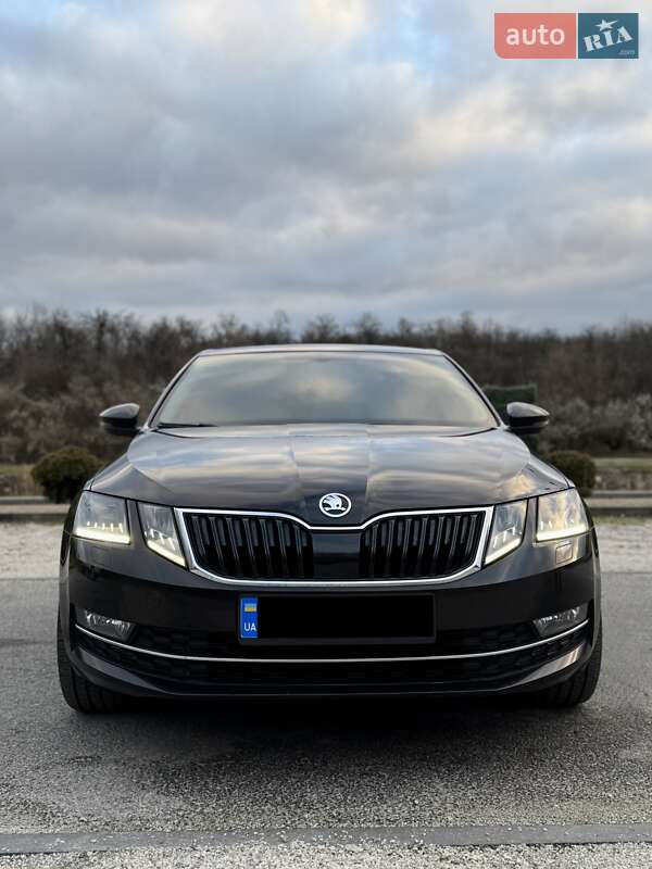 Лифтбек Skoda Octavia 2018 в Запорожье