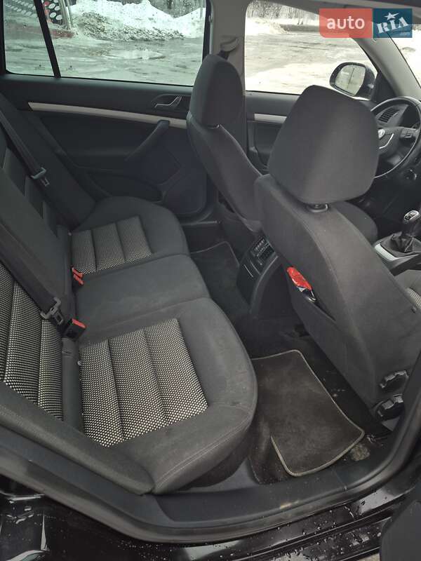 Универсал Skoda Octavia 2011 в Тернополе фото 13 Универсал Skoda Octavia 2011 в Тернополе