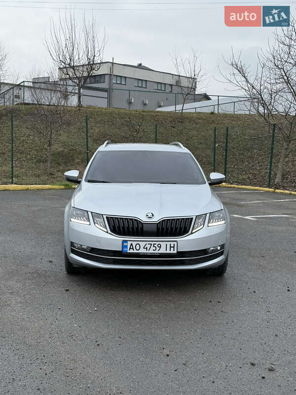 Универсал Skoda Octavia 2018 в Ужгороде фото 12 Универсал Skoda Octavia 2018 в Ужгороде