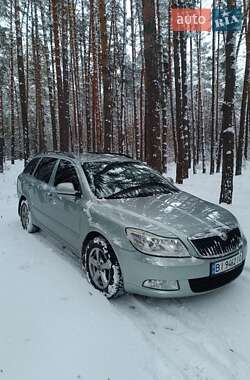 Универсал Skoda Octavia 2009 в Гадяче