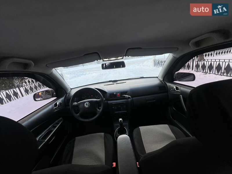 Лифтбек Skoda Octavia 2006 в Песчанке фото 12 Лифтбек Skoda Octavia 2006 в Песчанке