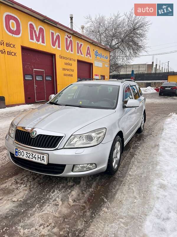 Универсал Skoda Octavia 2012 в Тернополе