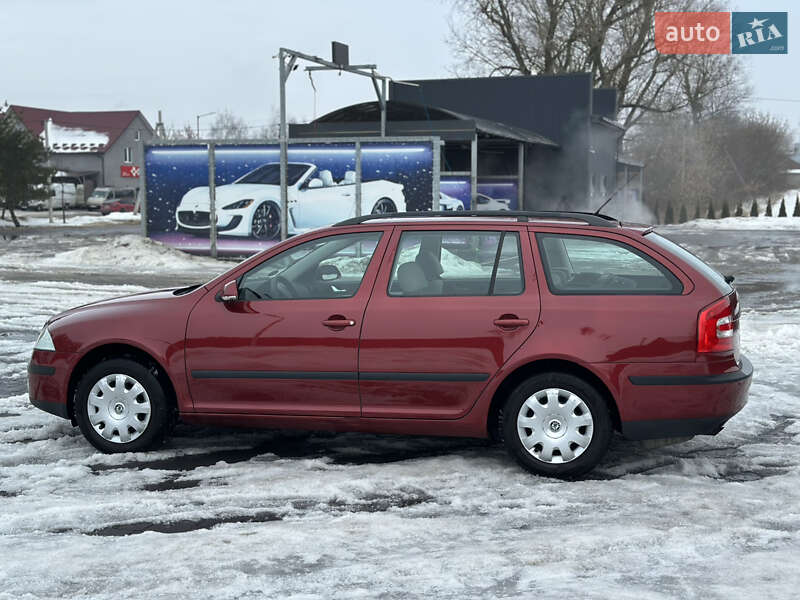 Универсал Skoda Octavia 2006 в Самборе