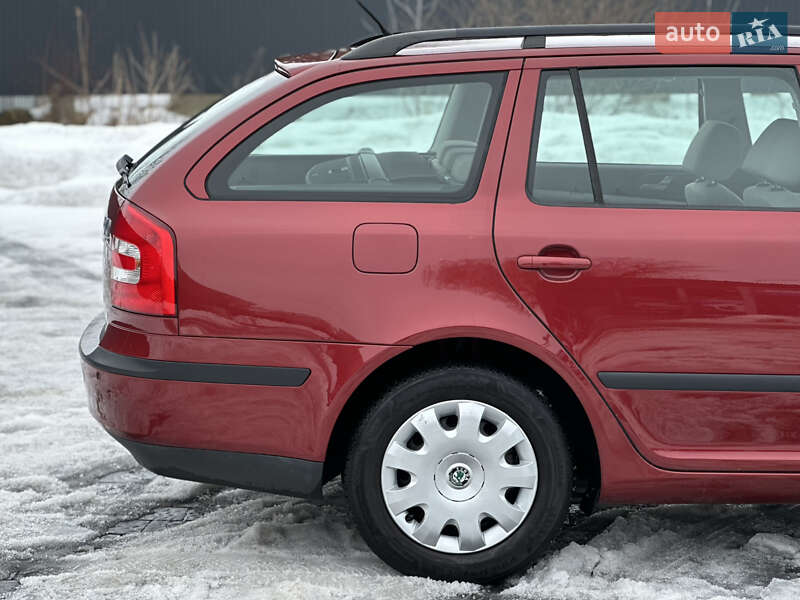 Универсал Skoda Octavia 2006 в Самборе