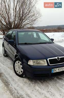 Ліфтбек Skoda Octavia 2002 в Яворові