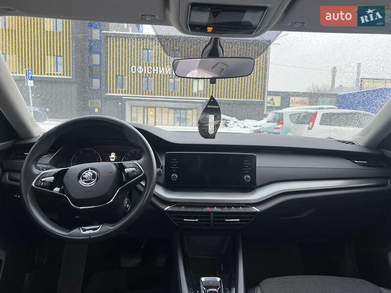Лифтбек Skoda Octavia 2023 в Киеве фото 28 Лифтбек Skoda Octavia 2023 в Киеве