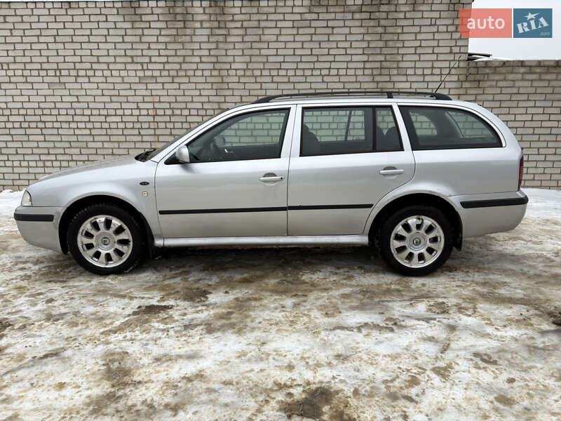 Универсал Skoda Octavia 2003 в Харькове