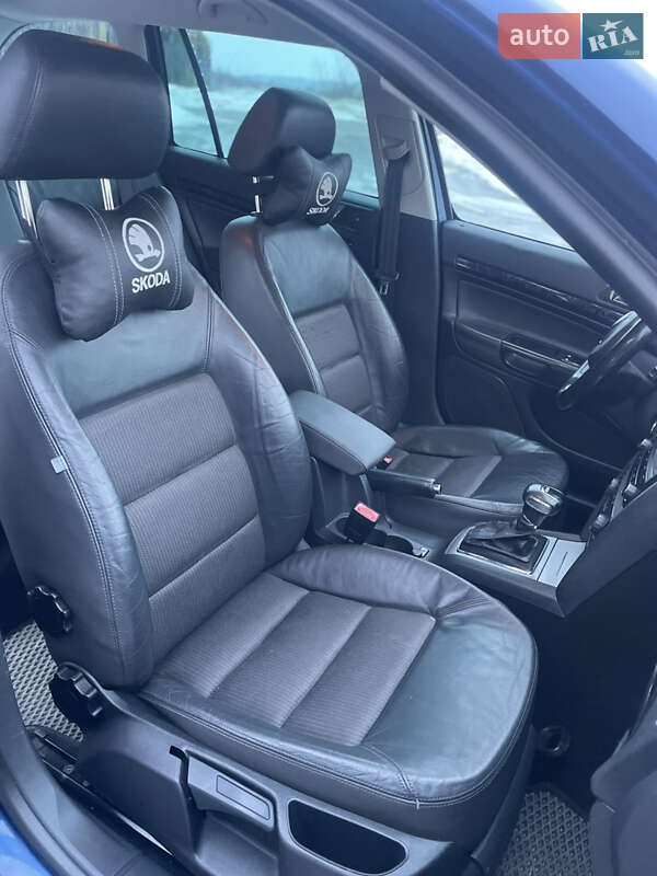 Универсал Skoda Octavia 2010 в Стрые