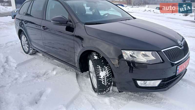 Универсал Skoda Octavia 2015 в Львове