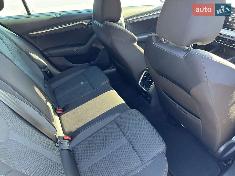 Универсал Skoda Octavia 2021 в Луцке