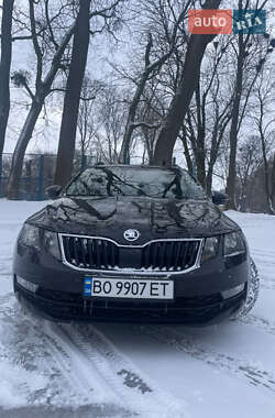 Универсал Skoda Octavia 2018 в Горохове