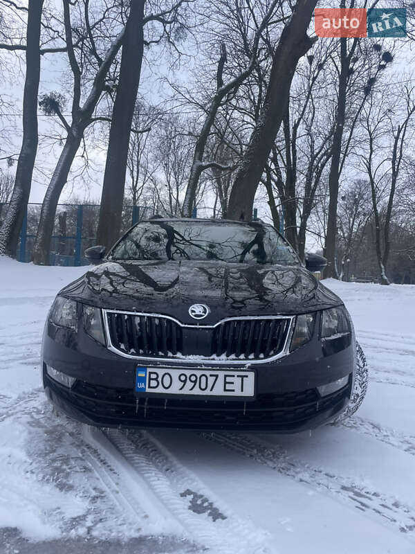 Универсал Skoda Octavia 2018 в Горохове