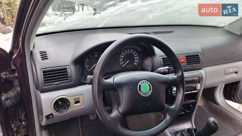 Лифтбек Skoda Octavia 2000 в Светловодске фото Лифтбек Skoda Octavia 2000 в Светловодске