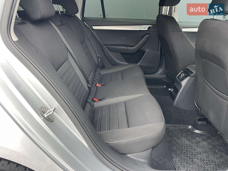 Универсал Skoda Octavia 2017 в Луцке