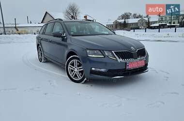 Универсал Skoda Octavia 2018 в Нововолынске