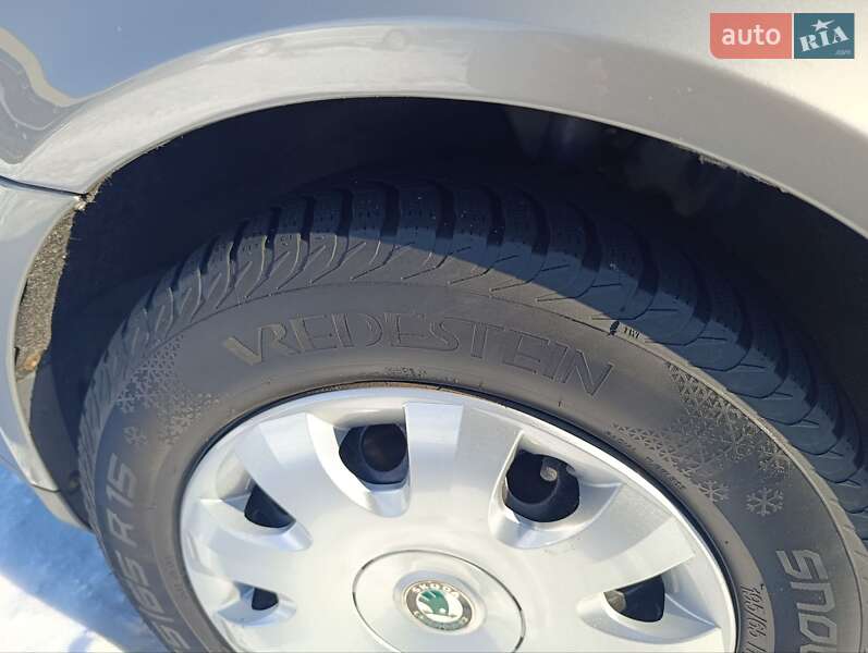 Универсал Skoda Octavia 2006 в Виннице