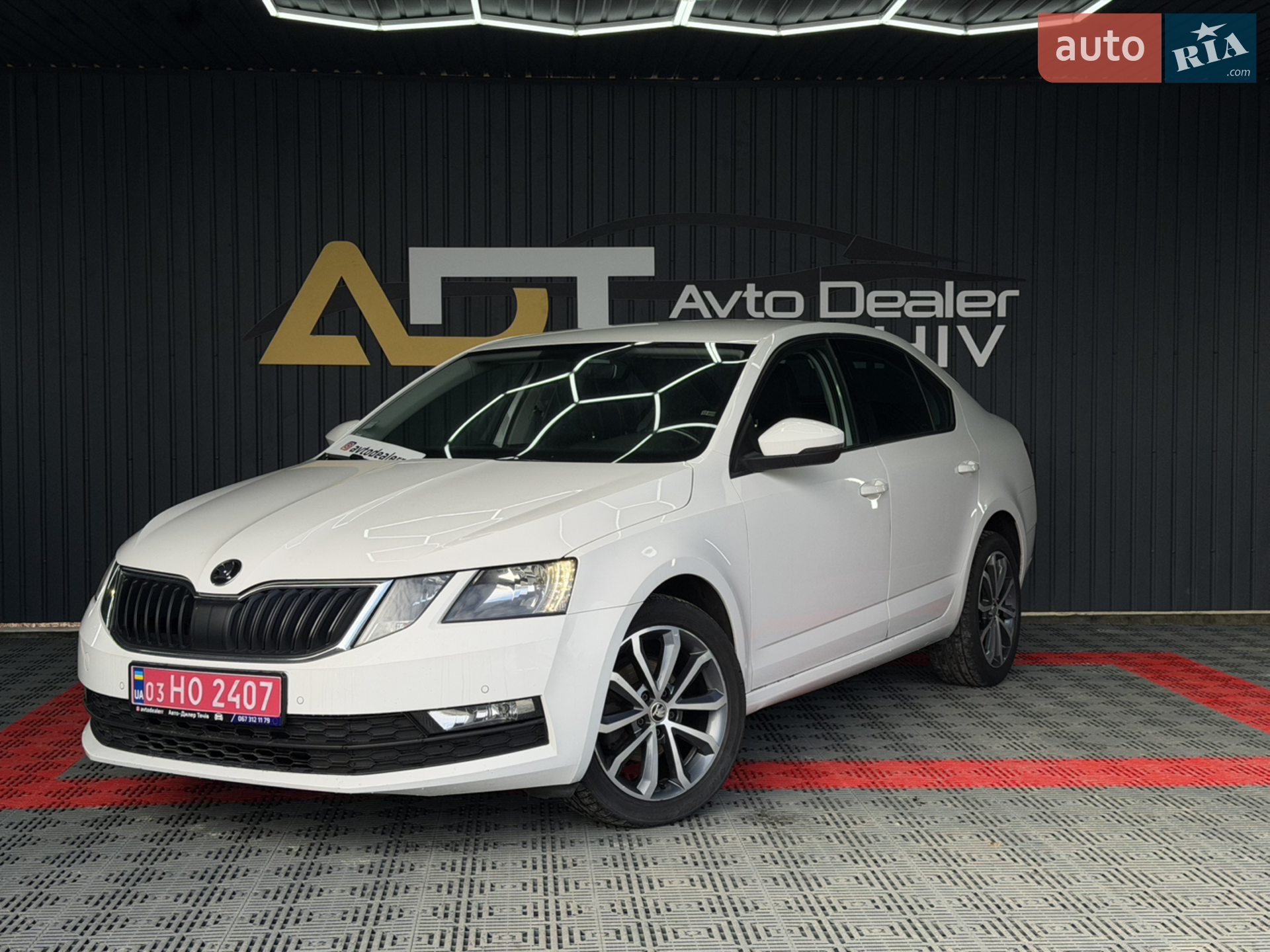 2019 Skoda Octavia - мініатюра 16
