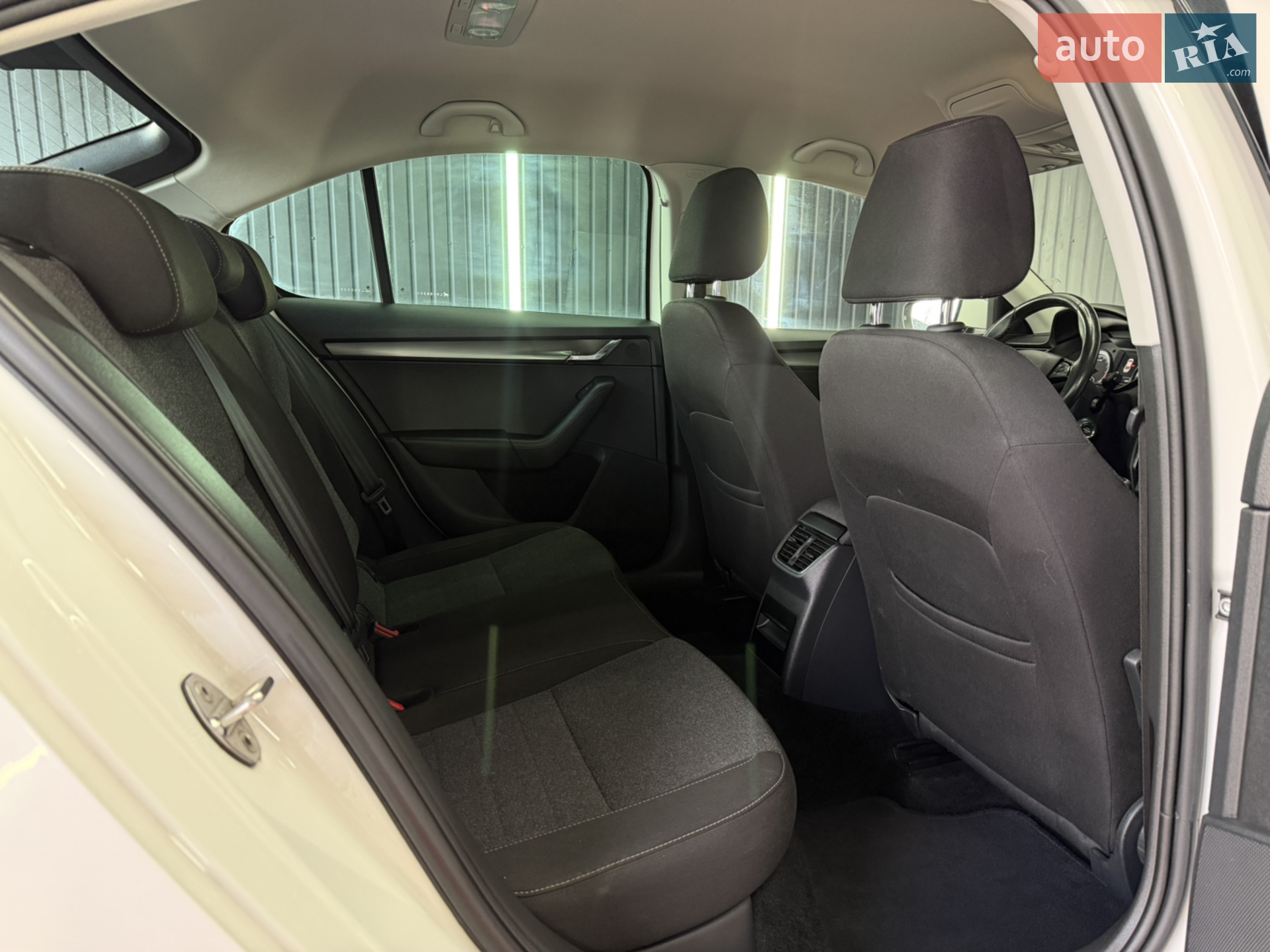 2019 Skoda Octavia - мініатюра 48