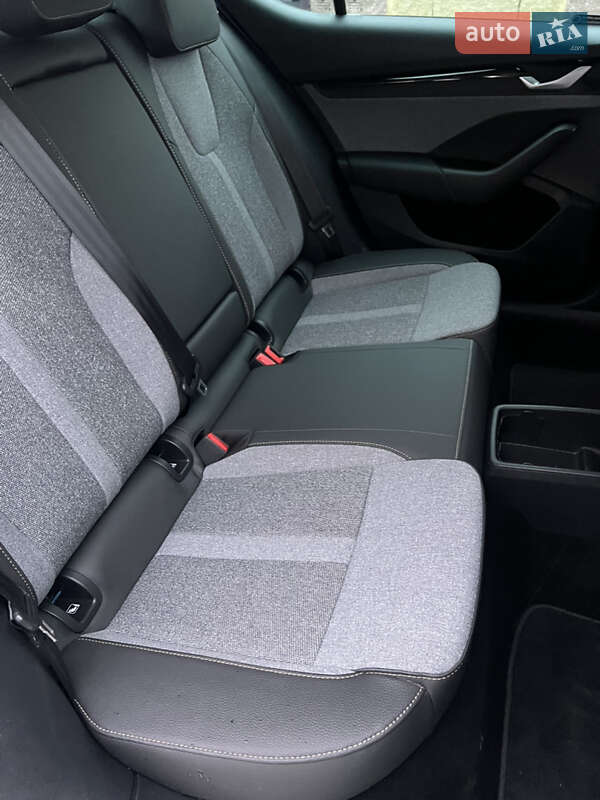 Лифтбек Skoda Octavia 2024 в Львове фото 31 Лифтбек Skoda Octavia 2024 в Львове