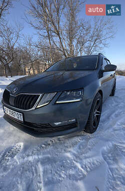 Універсал Skoda Octavia 2018 в Чугуєві