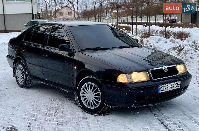 Лифтбек Skoda Octavia 2000 в Ивано-Франковске