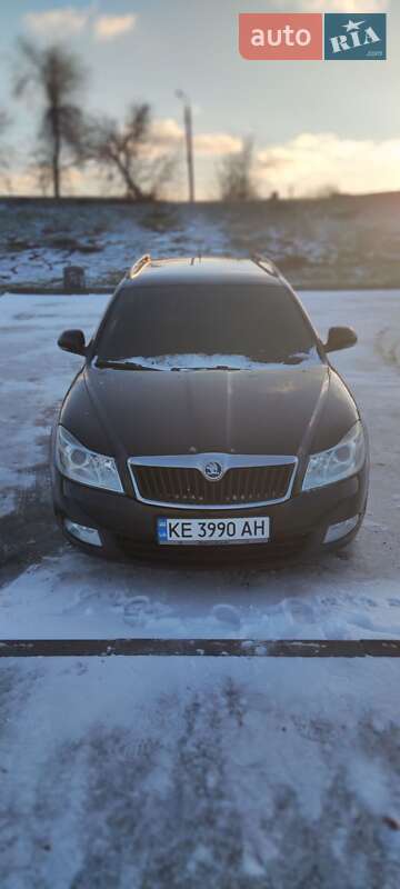 Универсал Skoda Octavia 2011 в Кривом Роге фото Универсал Skoda Octavia 2011 в Кривом Роге