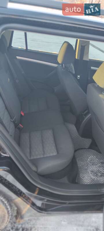 Универсал Skoda Octavia 2011 в Кривом Роге фото 37 Универсал Skoda Octavia 2011 в Кривом Роге