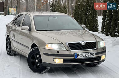 Лифтбек Skoda Octavia 2005 в Бориславе