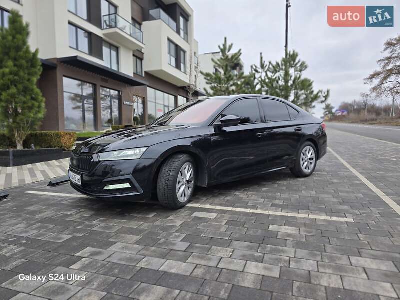 Лифтбек Skoda Octavia 2020 в Ужгороде