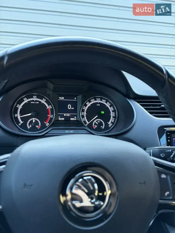 Skoda Octavia 2018 VIN TMBAC2NEXJB009323 фото оголошення 8 з 37