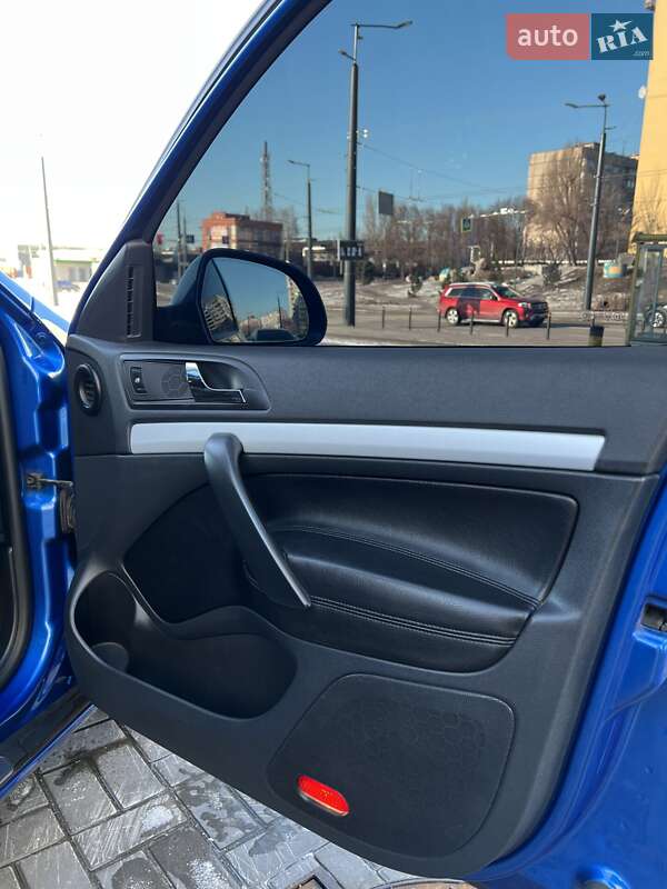 Универсал Skoda Octavia 2009 в Днепре