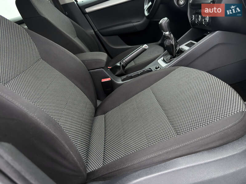 Лифтбек Skoda Octavia 2014 в Ахтырке фото 53 Лифтбек Skoda Octavia 2014 в Ахтырке