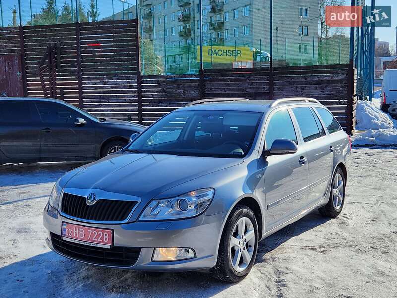 Универсал Skoda Octavia 2012 в Луцке