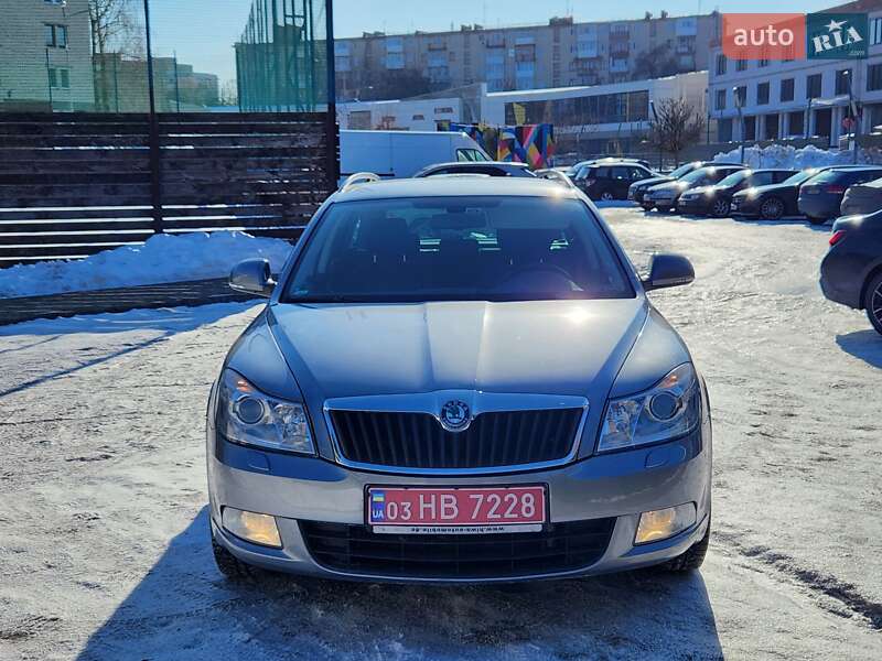 Универсал Skoda Octavia 2012 в Луцке