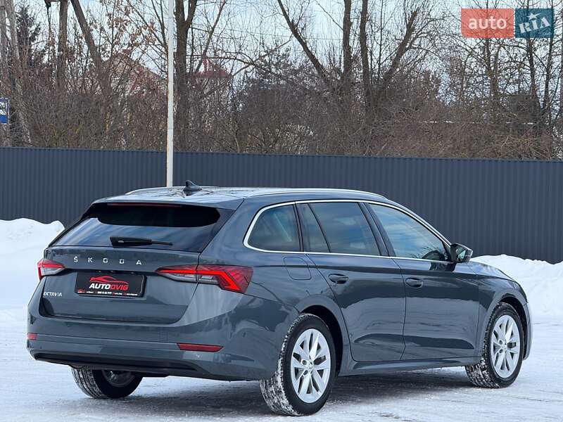 Универсал Skoda Octavia 2021 в Луцке