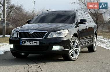 Універсал Skoda Octavia 2012 в Дніпрі