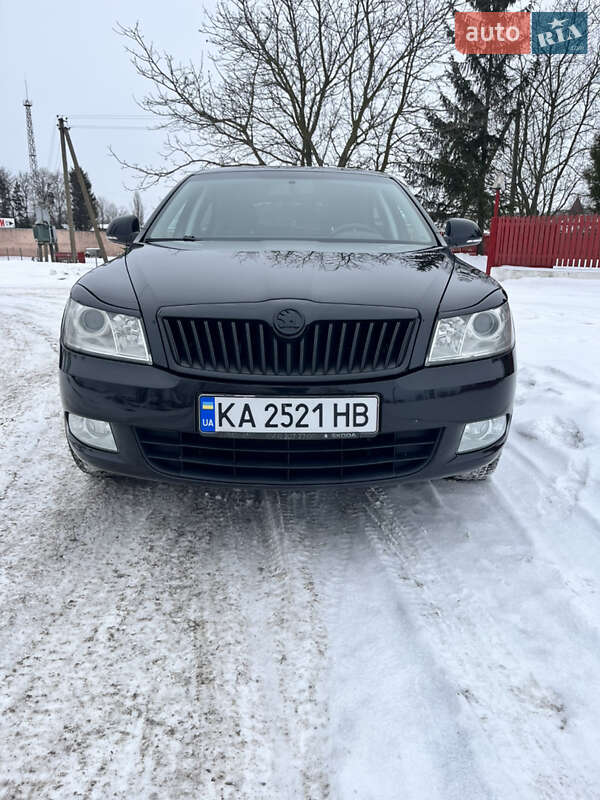 Лифтбек Skoda Octavia 2012 в Любаре