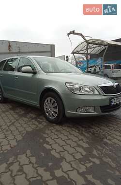 Универсал Skoda Octavia 2009 в Черновцах